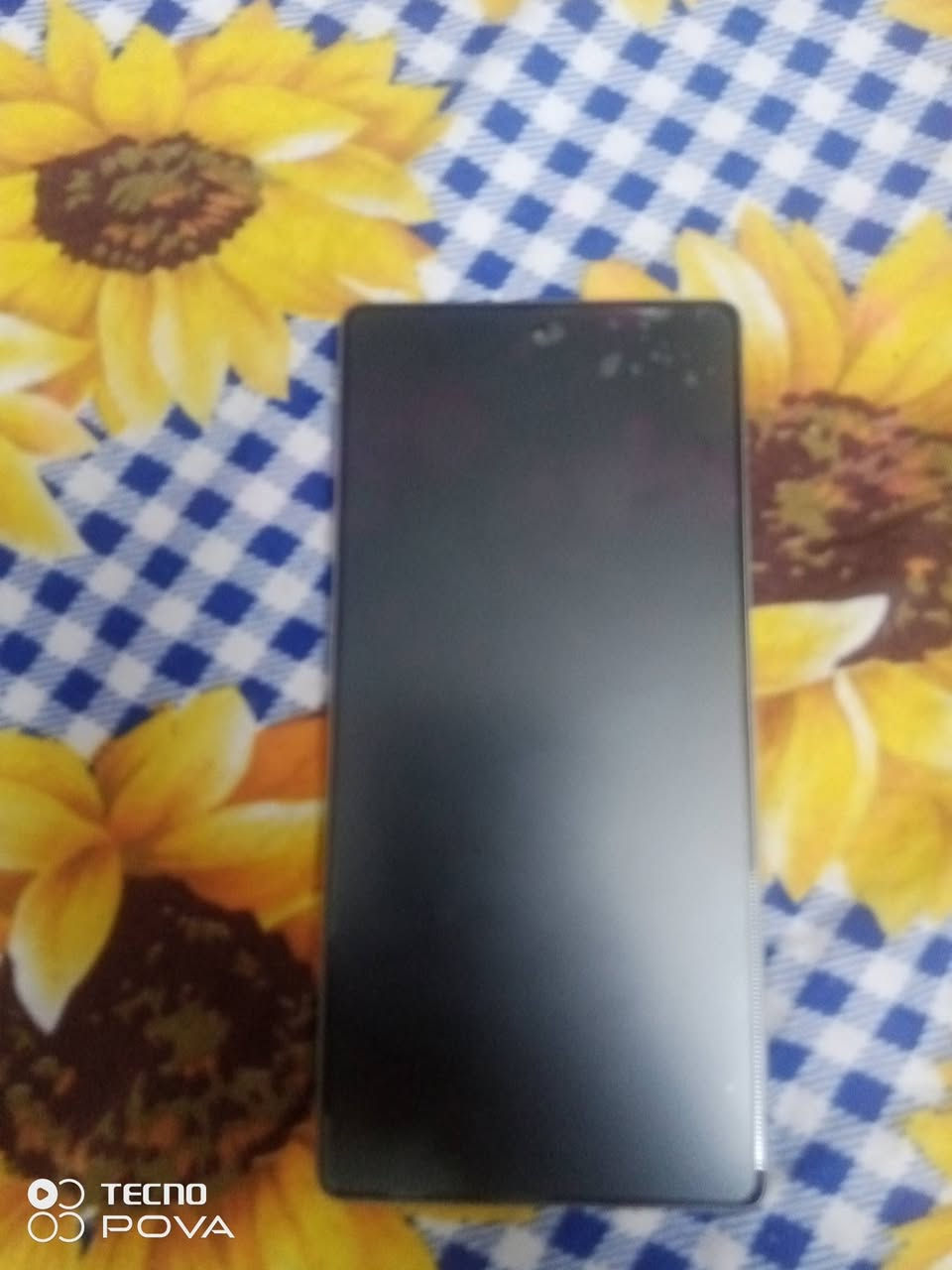 جديد بلكرتونه مامفتوح اسم الجهاز التر S25 مكان بغداد الحريه الهاتف ***********

نص مكتوب في الصور:
- TECNO POVA