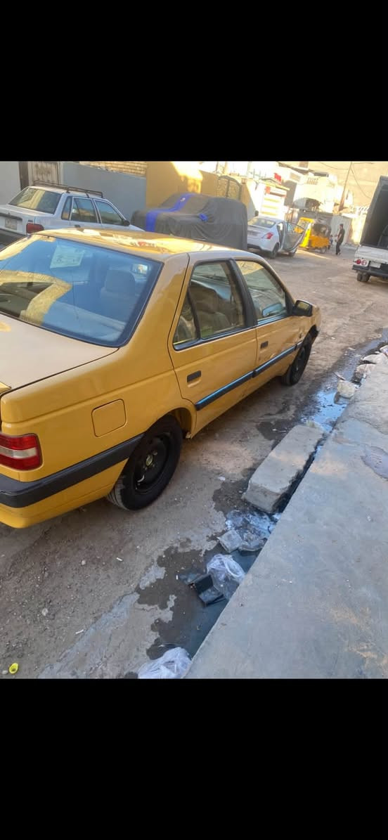 سلام عليكم بيجو 2015 گير مكينة مكفولات تبريد منظومة جديدة تايرات قبل اسبوع شادهم جدد بيها طختين واضحات بالصور شويه خياس بالذيل مال جاملغ عارضها 37 وبيها مجال بسيط للشراي يتصل عل هذا رقم *********** مكان سيارة مدينه الصدر

نص مكتوب في الصور:
- قص