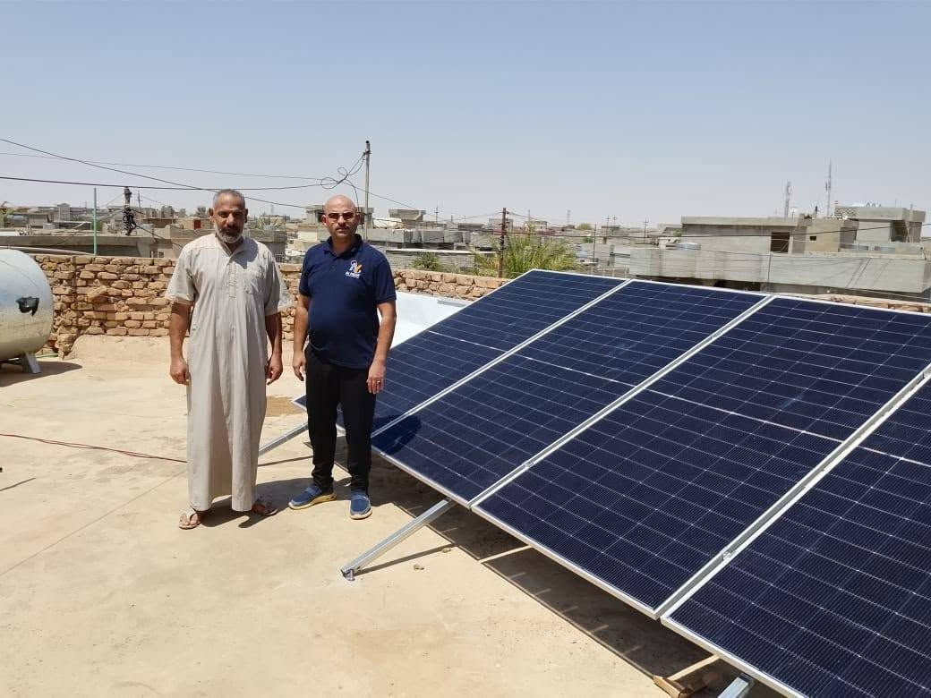 ✨ إنجاز جديد من شركة النور الهندسية للطاقة الشمسية     ✨
تم بحمد الله إنجاز نصب منظومة طاقة شمسية في قضاء الشرقاط – قرية شكرا، وفق أعلى معايير الجودة والدقة، لضمان أداء مستقر وآمن يلبي جميع الاحتياجات بأفضل صورة. ⚡
🔹 تنفيذ العمل باستخدام مواد أصلية وعالية الجودة.
🔹 توفير نظام حماية متكامل للمنظومة.
🔹 ضمان كفاءة تشغيل عالية وتحمل ممتاز للأحمال.
🔹 تنفيذ هندسي احترافي بإشراف فريق متخصص.
نفخر بثقة زبائننا الكرام، ونسعى دائماً إلى تقديم أفضل الحلول في مجال الطاقة البديلة والأنظمة الكهربائية، اعتماداً على الخبرة والكفاءة والإتقان. 🌞
🎯 في شركة النور الهندسية للطاقة الشمسية، نحن لا نركّب المنظومات فحسب، بل نحرص على تقديم عمل متكامل يضمن الجودة والاستمرارية.
🌿 تتوفر أسعار خاصة لأصحاب المكاتب والمنصبين.
🌱 كما يتوفر لدينا مركز متخصص لصيانة الإنفيرترات، بالإضافة إلى تجهيز وتركيب كاميرات المراقبة.
🌅 البيع بالجملة والمفرد.
💳  كما يوجد نظام تقسيط على المنصة 
☀️ شمسك المضمونة... وكهرباؤك التي لا تخذلك.
📞 ***********
📞 ***********
📍 العنوان: صلاح الدين – الشرقاط – سايدين – قرية الحورية – مجاور محطة الأرجوان.
#شركة_النور_الهندسية #الطاقة_الشمسية #الشرقاط #قرية_الخانوكة #صلاح_الدين #الطاقة_البديلة
