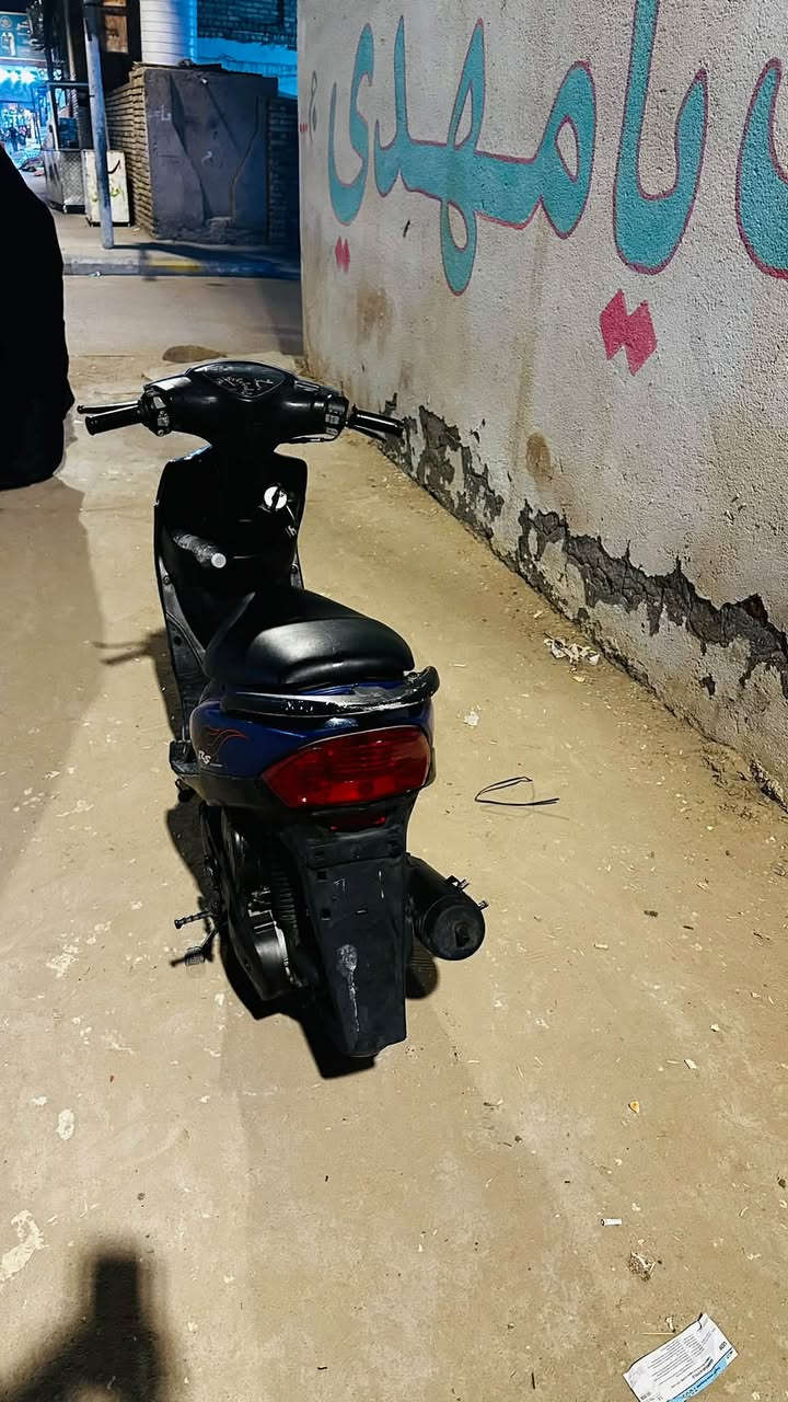 مكلف بالنشرالسلام عليكم مكلف بالنشر ماكس عدله دراجه 50 بلاد مفتوحه بس بوشه شرط الفحص دراجه كامله مكمله للاخير لايتات سكنات سلف هندر شلعه ومعدل شلعه ومعدل مكينه خرسه اعيد وكرر مكينه خرسه ماتسمع صوتها الله شاهد مفوله للاخير ختم واحد سعرها 500وبيها مجال جماعت ال400لاطبلي دوم الرقم  مال صاحبها ***********
