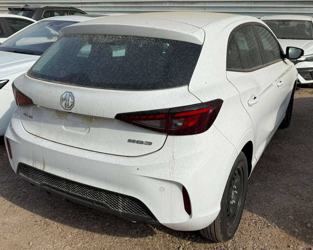 للبيع MG3 موديل 26 زيرو السعر 102ورقة وبي مجال للطيبين  بدون لوحات لون ابيض 
***********

