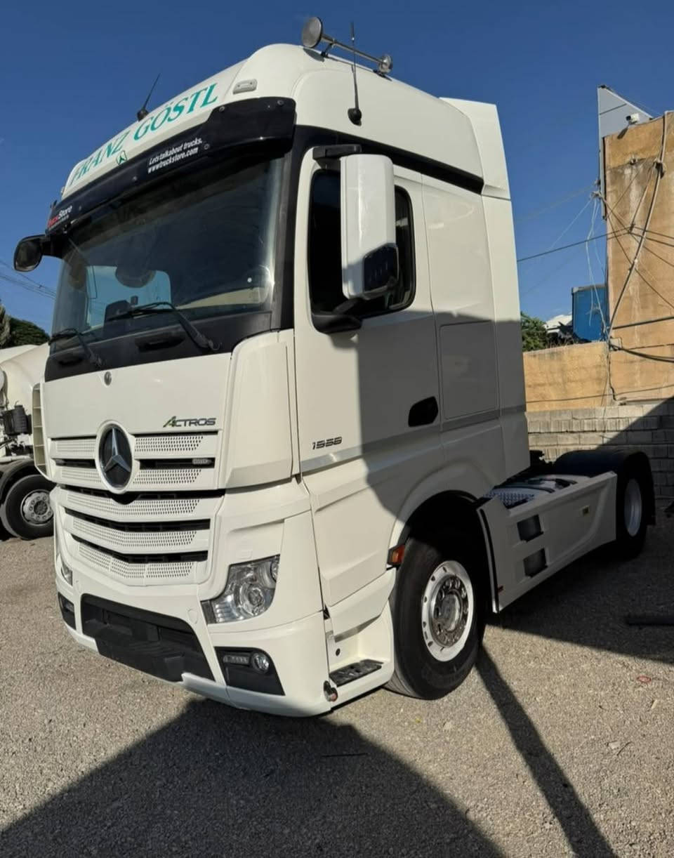 🚛 من ألمانيا إلى السليمانية 🇩🇪➡️🇮🇶
تستلم سيارتك في السليمانية

🔹 متوفر حالياً رأس تريلة مرسيدس أكتروس

⚪ اللون: أبيض
📅 الموديل: 2019
📍 العداد: 702 ألف كم
⚙️ المحرك: 58
✅ ريتايدر
✅ ستندر
✅ رقم كاتي
✅ أمامي هواء
✅ ويل كب

💵 السعر: 500 ورقة

✨ السيارة جديدة بمعنى الكلمة، مكفولة من الشخط، وحالتها ممتازة جداً.

📞 للاستفسار والحجز:
***********
أبو ميركل
