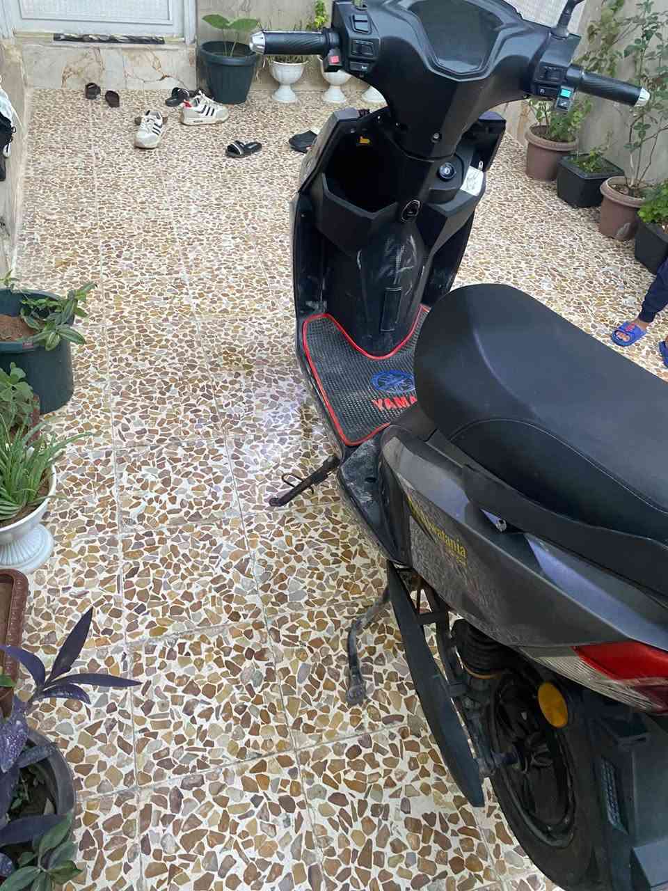 شحن • نضيف • بطاريات