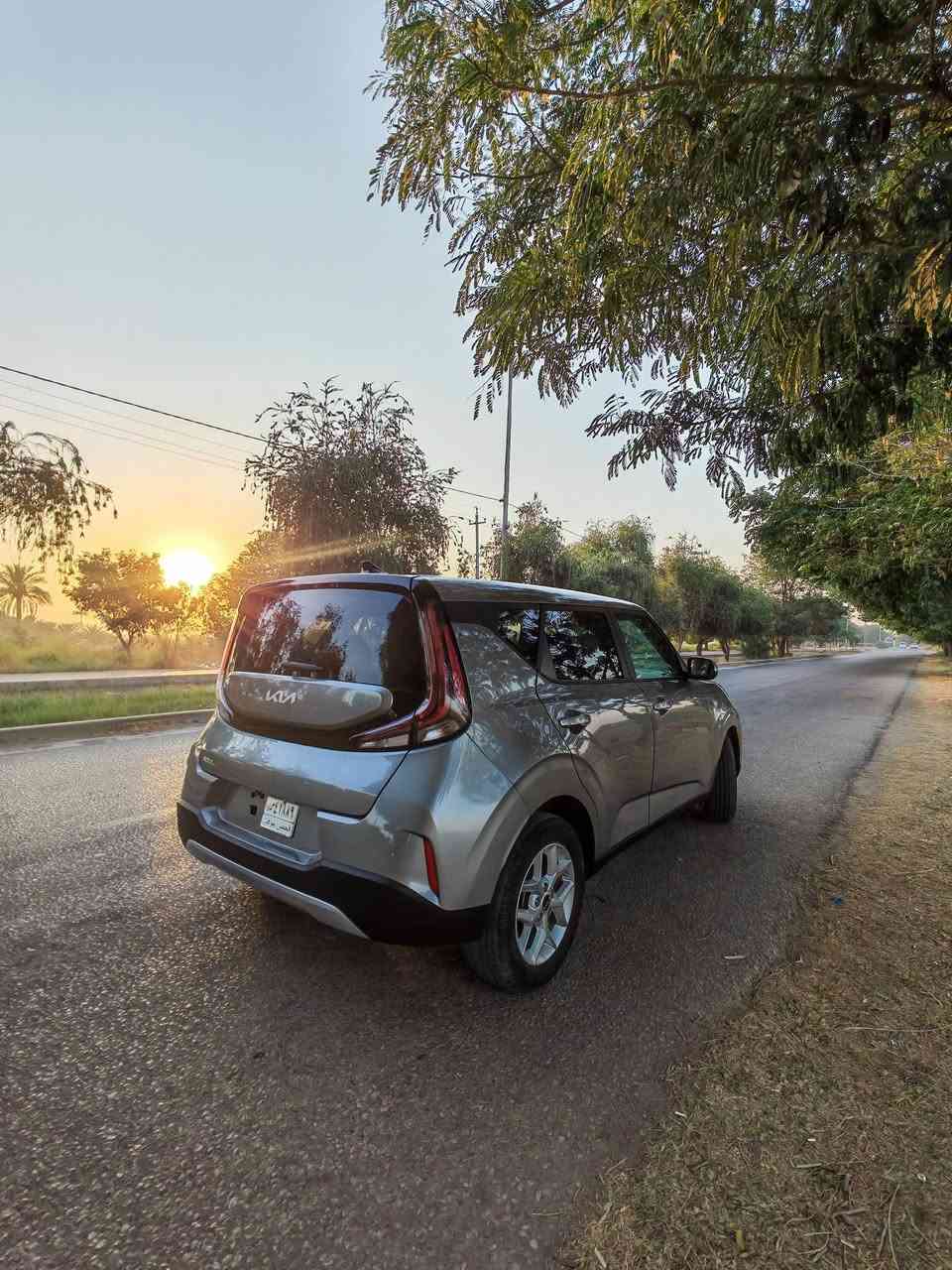 السلام عليكم
صول 2025
فئه LX
ضررها خشم الجاملغ معدل ومصبوغ ع كده وبيها بارد بسيط
تترقم جميع المحافظات 
مكانها بالحله
***********
