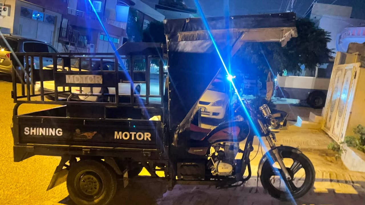 سەرەتا بەناوی خوا
ئەم کەریم کابانە بۆ فرۆشتن 

2021

گێڕ و مەکینە و ئەکسلی بەشەرت 

ماڵی کەسابەتە کارەبایی مەزبوت 

سعری 8,5

شوێن سلێمانی 

***********
