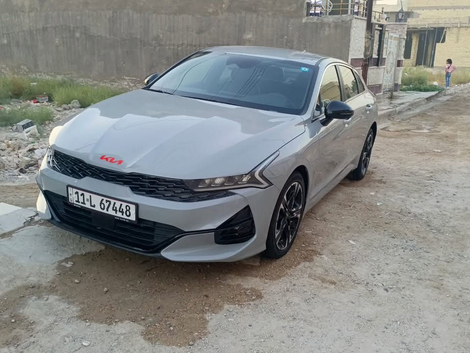 البيع سلام عليكم شباب سياره مال معوقين بسمي سياره بامريكا  مبدل بيه بنيد بس بدون دواخل ماشي  80وبل عراق هاي كدامك بل منشور بس سياره فول ماعده الفتحه جاهزه سياره بغداد الشعب شراي ينتصل مكلف بل منشور 
(***********)
