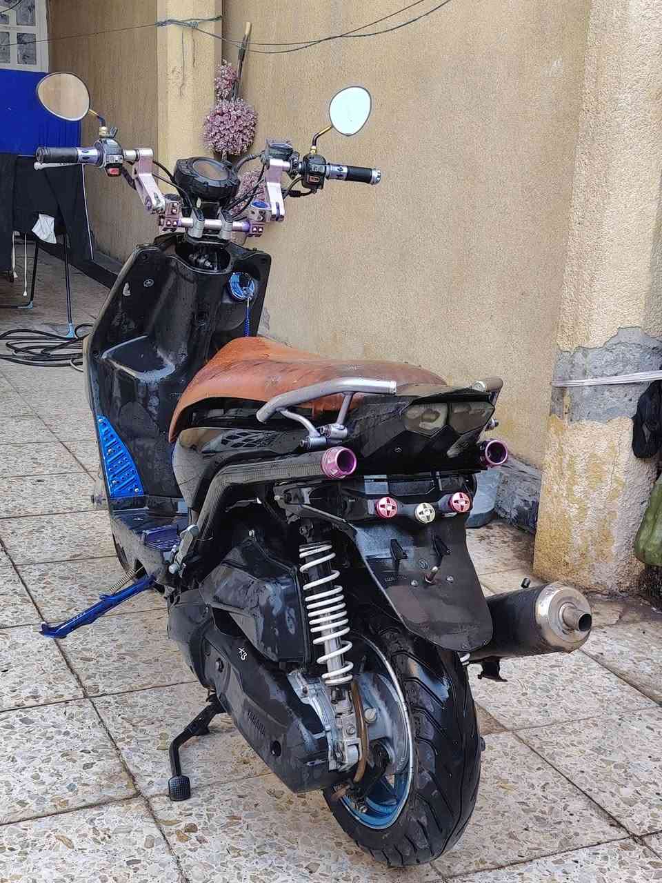 دراجه سكنز جبلي مزوعه تزويد محرك بلادي ممفتوح ناعه نقصه قفل جنطه كيج سرعه واكف دراجه تخبل اسعر 850 بغداد الحريه ***********
