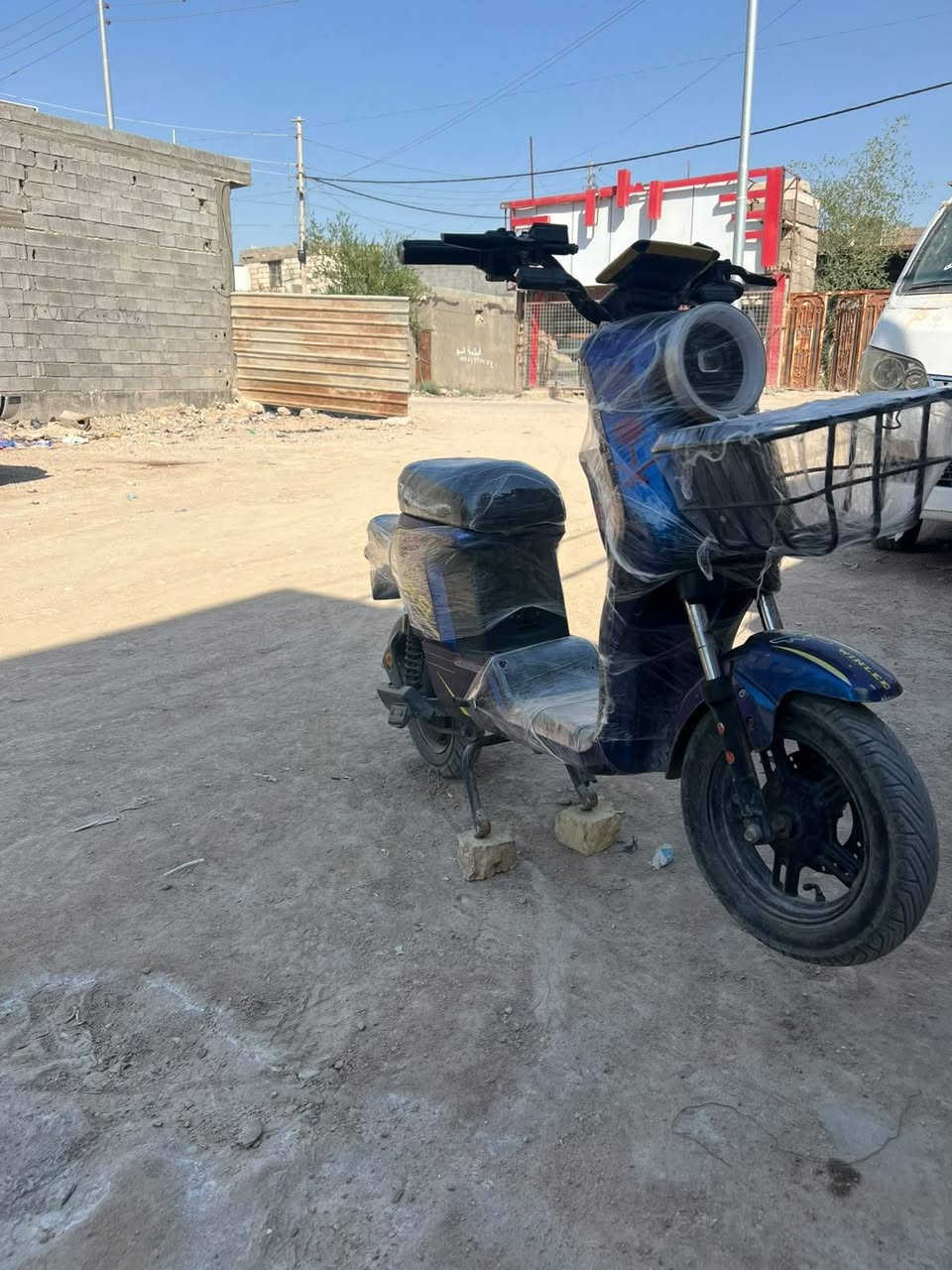 سلام عليكم دراجه البيع جديده حلوو بطاريات مديل 26دراجه مديل 25شاشه مكان البصره حمدان سعر 360بيها مجال رقم ***********
