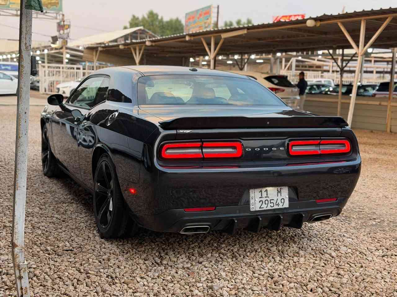 تشالنجر SXT • جلد احمر • ٢٠١٩
