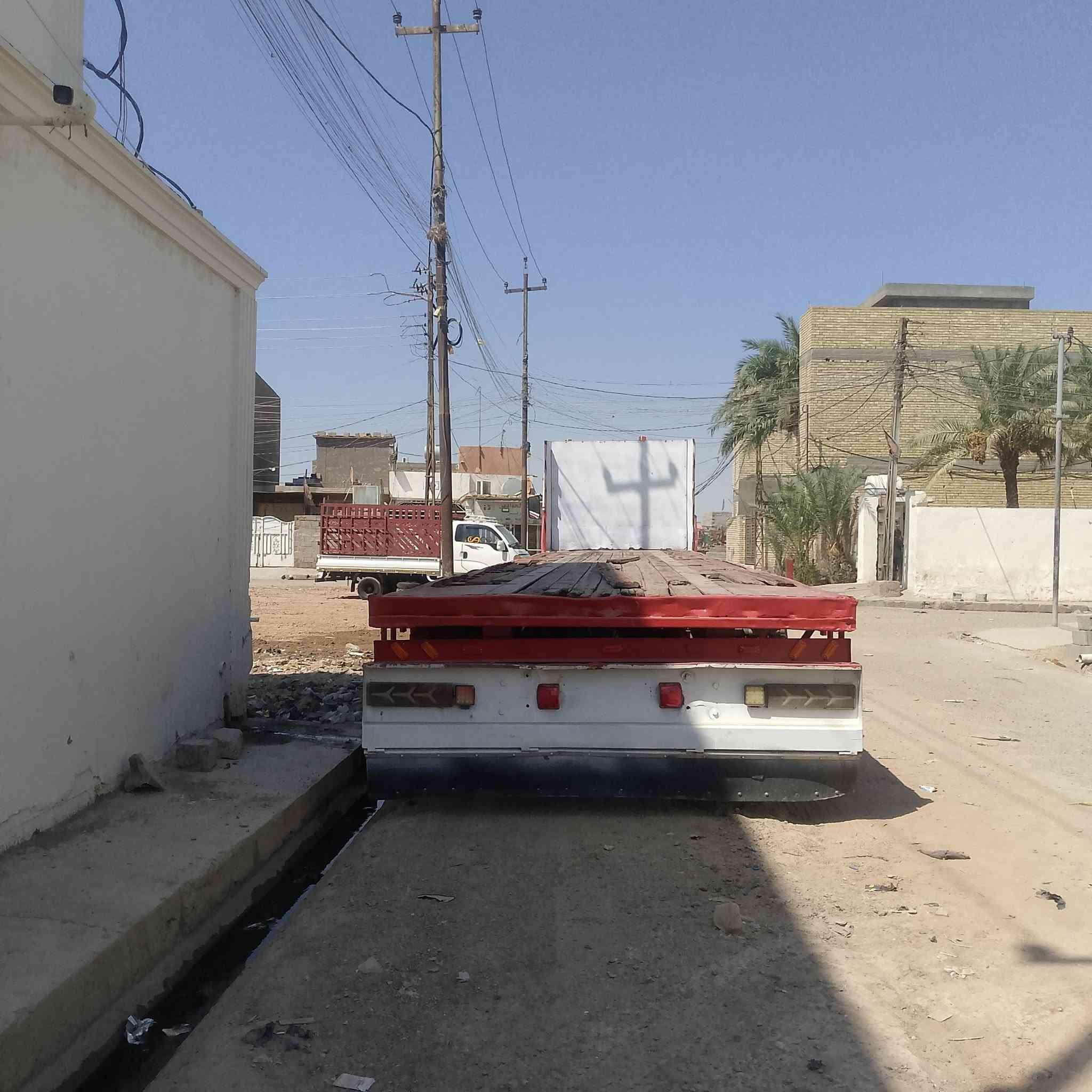 اسلام عليكم سكانيه مديل 96محرك انجكتر كير اربعه بربعه تخم تاير راس وعربانه مصفره ضريبة تحويل مباشر لاتبخير ولا تنقيص  العنوان بغداد رقم التلفون***********
