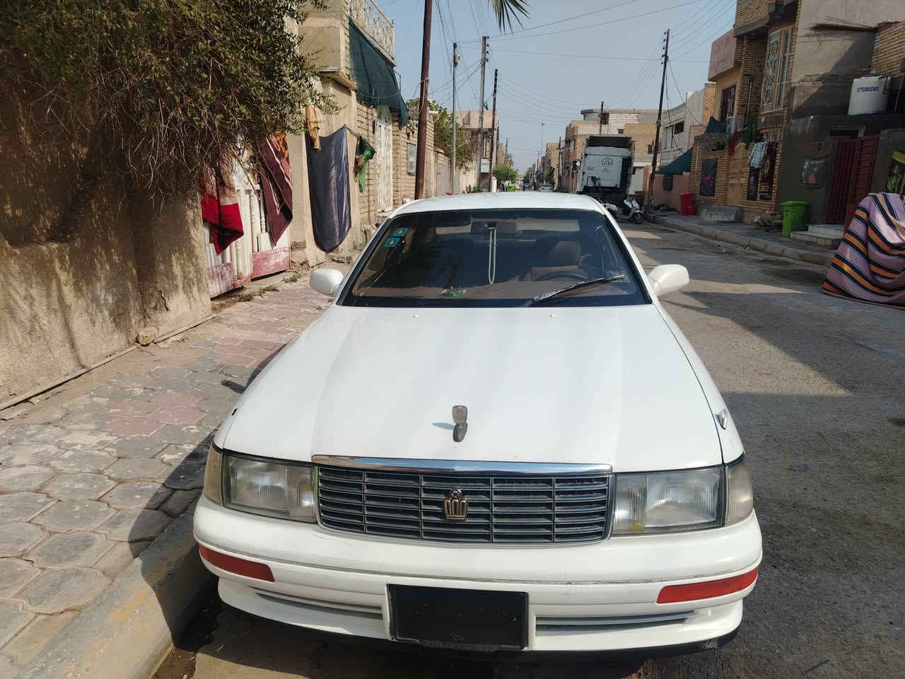السلام عليكم ورحمة الله وبركاته
بطه متصل ٩١ بأسمي مداور ثاني يوم مكفوله كص ونقل جثه بيها مكانات صبغ كير ومحرك كفاله تبريد مجموعه جديده تخم تاير جديد غرفتها نظيفه حداديه ٧٥ بالميه  السعر 52 وبيها مجال عنواني كوت ***********
