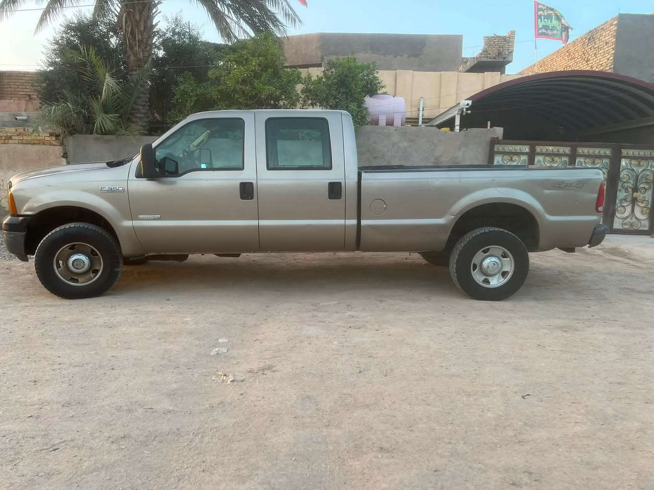 سلام عليكم فورد ٢٠٠٧ كاز كيره  فاصل بيه لبك يعني ابيعك كايم مكينه زينه عنوانه بابل ابو غرق *********** سعر ٨٠اوبيه مجال السياره بسمي رقم اربيل
