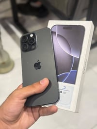 آيفون ١٦ برو ماكس • ٢٥٦ • قفل