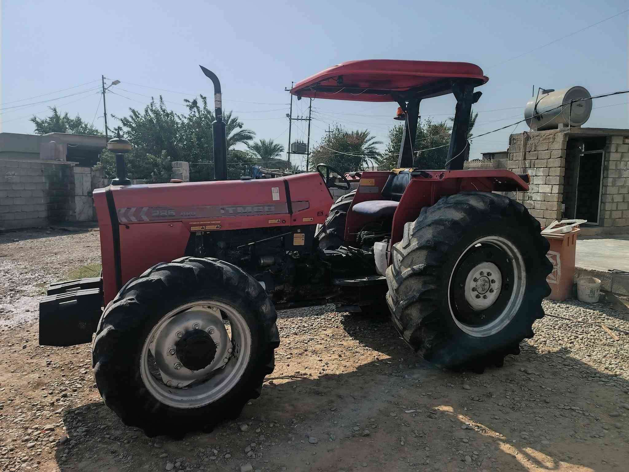 السلام عليكم تنكتر للبيع فور كسن انكليزي رقم امحور و امعمر مال جناي شغل و اطلع عشغل محركو خير من الله هيت جديد نوزلات جدد و شوف العين يبري الذمه 
يرهم نقد 
و يرهم مده 1/1 فقط  
***********
