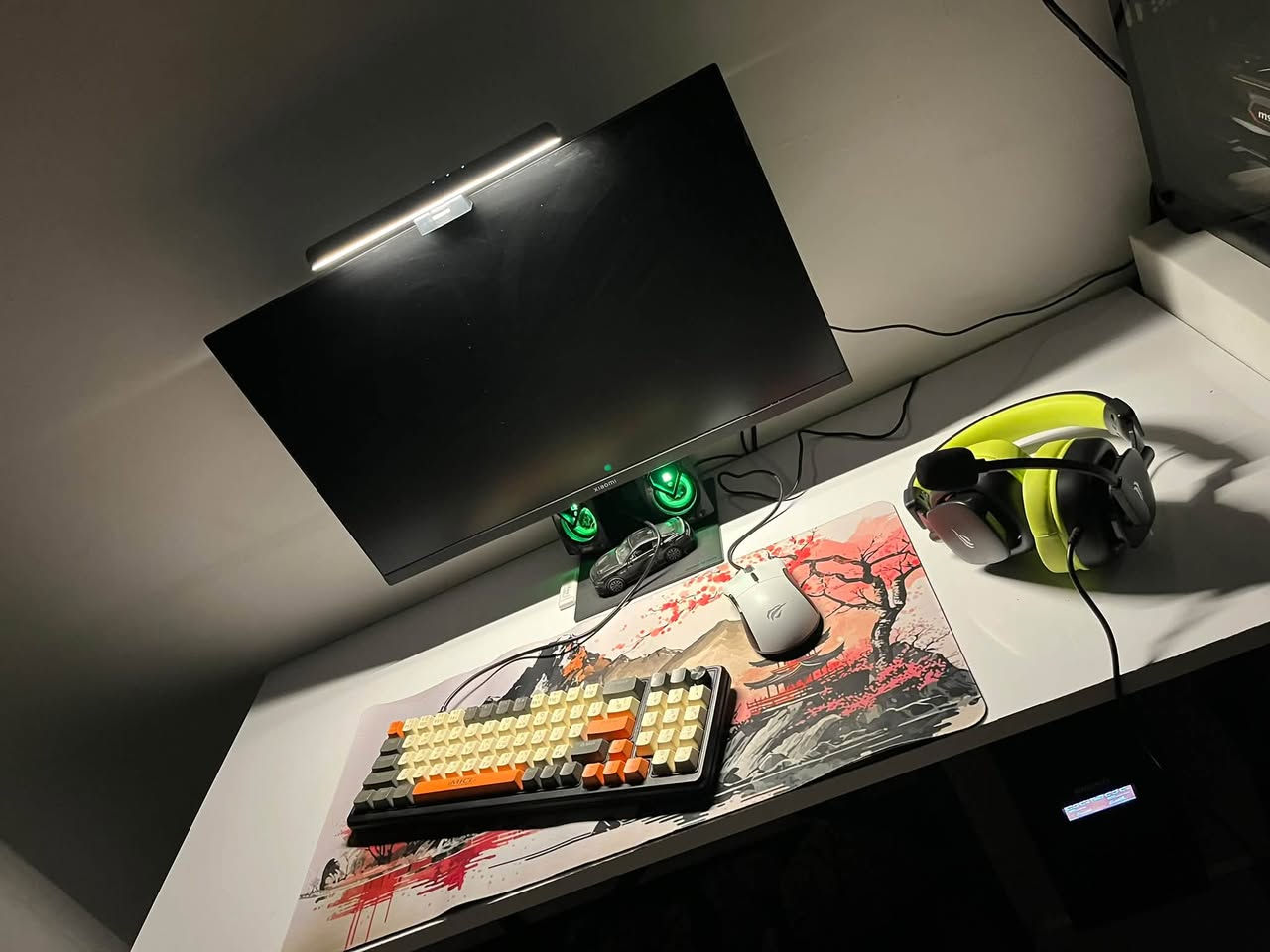 السلام عليكم سيت اب كامل للبيع مواصفاته

‏Antec CX800 RGB Elite

‏CPU AMD Ryzen 5 PRO 4650G

‏MSI GeForce RTX 2080 GAMING X TRIOGPU 3 FAN 

‏ RAM16G 3200H Black Wolf DDR4RGB

‏MB  ASRock B450M-HDV 

‏ M2.256+2THHD

Ssd128لكسر

‏ PSW 600

شاشه 24 ips. 180hz

كيبورد IMICE
ماوس  وسماعه HAVIT
+يوبي اس 3000va استخدام سبوع
وميز ومكبرات صوت ولايت بار وماوس باد

سعر1300 مكاني ناصريه رقمي ***********
توصيل متوفر
