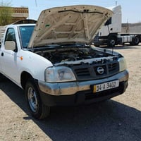 نيسان بيكاب • ٢٠١٢ • للبيع