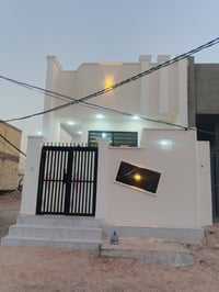 دار للبيع • ١٠٠م • قنبر منطقة ٦٦