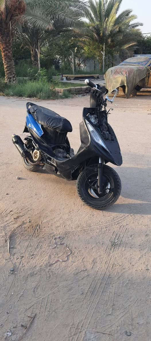 للبيع كامكو جي تو دراجه شلعه معدل سرعه نكره سلف  صالنصه رياضي دراجه نضيفه دراجه كوم حديد 200 كابريتر جديده باثري جديد تايرات جديده مكاني نجف ابو صخير *********** واتساب
