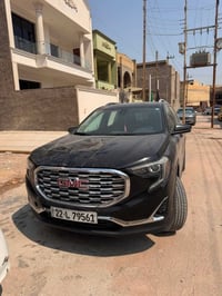 GMC  تيران 2022 الحادث موجود بلصور  السياره تشغيل بصمه تشغيل عن بعد گي...