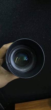 سوني 85مم • f1.8 • مستعملة