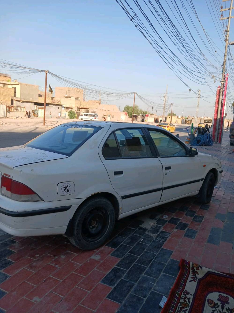 نيسان صني (Nissan Sunny) موديل B14،سياره نضيفه، السعر وبي مجاال 4500000