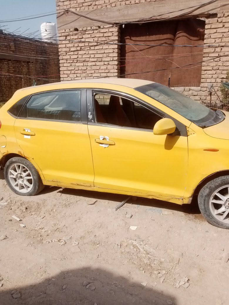 سياره لبيع هذا رقمي *********** سعر رخيص 6اوراق بيه مجال
