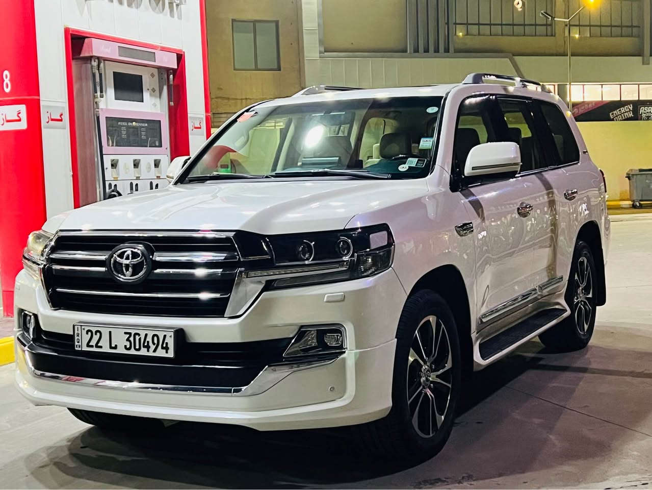لاندكروزر • ٢٠٢٠ • V8 ٥.٧