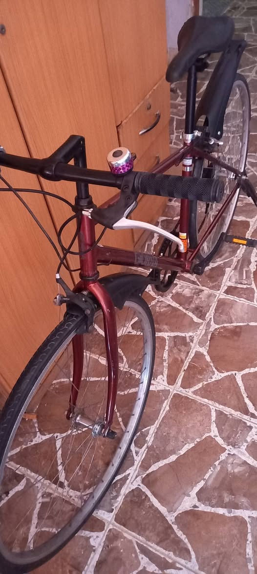Girona C700 • نظيف جدا • خفيف وسريع