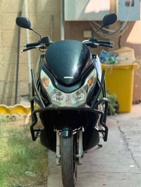 PCX الجيل الاول • ١٢٥ • الروله