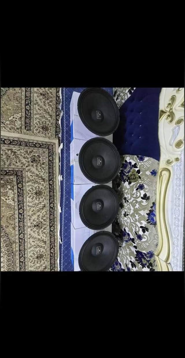 سلام عليكم خدام الحسين  
لبه 15 آنج عدد 4 
150 واط للبه الوحده 
جديد وليسه مستخدم 
سعر البه 35 ألف 
لاستفار***********
