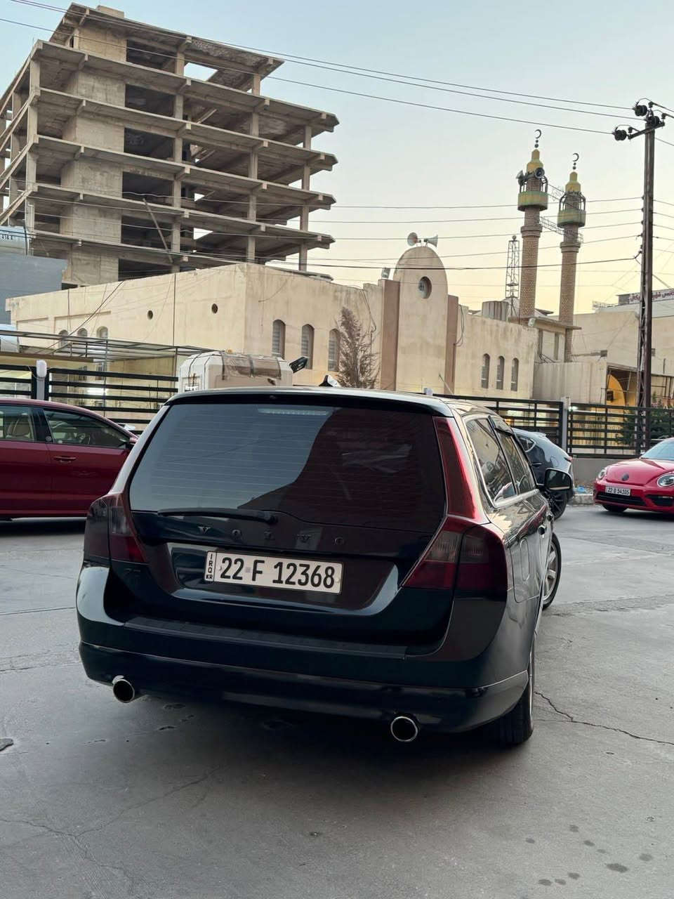 فۆڵڤۆ V70 مۆدێل 2013 بۆ فرۆشتن
• مۆدێل: 2013
• بزوێنەر: 4 سلندەر توربۆ
• کیلۆمەتری ڕۆشتوو: 180 هەزار کەم ڕۆشتوو
• بۆیاخ: ٤ پارچە (بێ ناوگرتن، بەشەرتی ناوەوەی پاک)
• دۆخی ئۆتۆمبێل: زۆر پاکە و هیچ مەسرەفێکی تێدا نییە، ئامادەیە بۆ لێخوڕین
•سەنەوی و رەقەم هەزە نویە بەناو کردن بە شەرت
نرخ: 73 وەرەقە (مامەڵەی تێدایە)
شوێن: هەولێر
ژمارەی پەیوەندی: *********** أربيل, العراق
