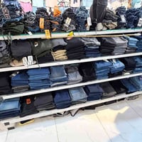 طاولة • للبيع • أربيل