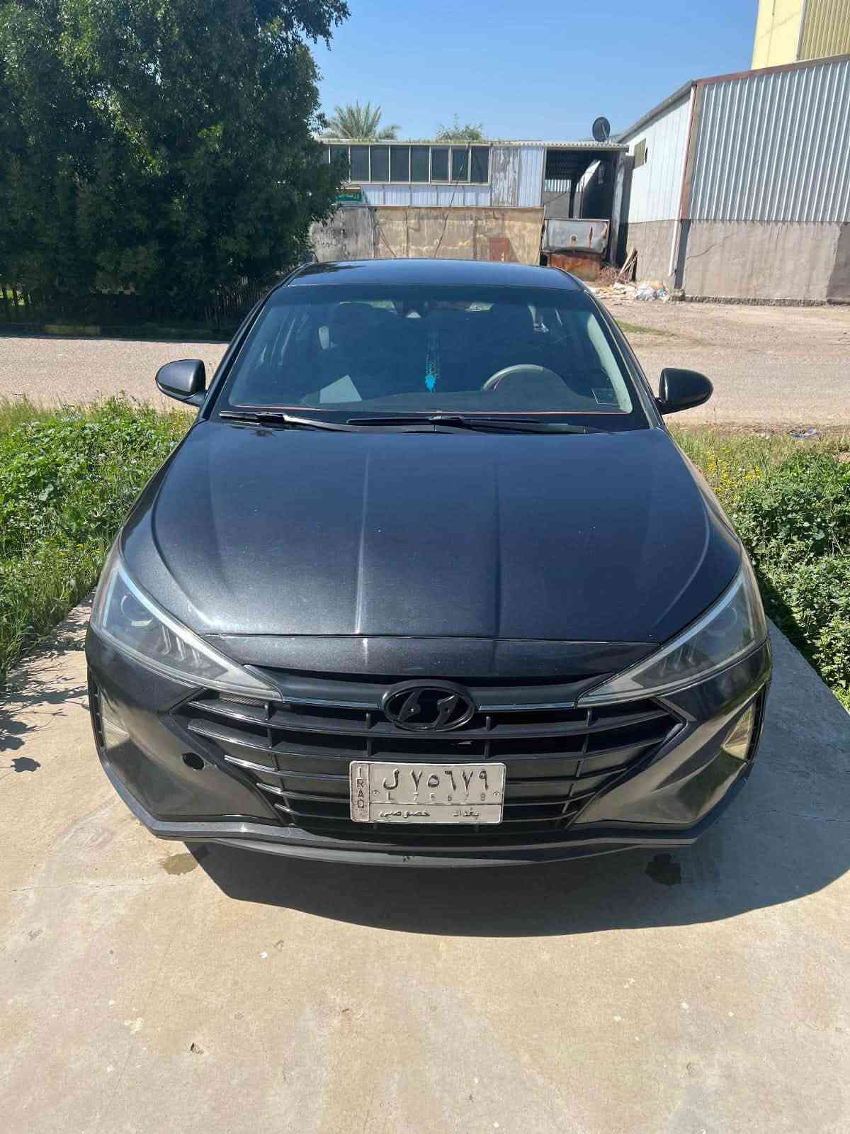 سلام عليكم للبيع هونداي النترا موديل 2020 حادثها جاملغات 2 وبنيد وشواصي مثل ماموضح وصور الحادث بلمنشور السياره كير اي تي محرك كفاله السياره ناقصها التبريد صونده الدفع مال تبريد طاكه تتبدل وتنشحن غاز فقط  السياره جاهزه  مكاني بغداد جسر ديالى *********** متواجد واتساب

نص مكتوب في الصور:
- 1_6b6