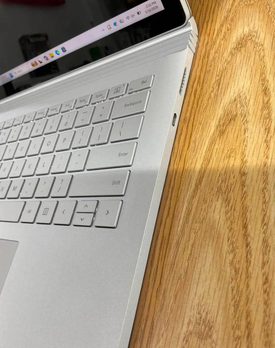🔥 Surface Book 3 – أداء احترافي بتصميم استثنائي! 🔥
💻 Microsoft Surface Book 3
⚡ Core i7 – الجيل العاشر
🧠 RAM 16GB
💾 SSD 256GB
🖥️ 15 إنج — شاشة كبيرة ولمس
🔄 شاشة قابلة للفصل والاستخدام كـ Tablet

✨ تصميم فاخر + أداء قوي + شاشة لمس مميزة
💼 خيار ممتاز للشغل، التصميم، البرمجة، الدراسة والاستخدام الاحترافي.

📍 تكنو ماستر – الموصل
المجموعة الثقافية – شارع الحاسبات
📌 فرع سوفت وير

📞 ***********
📞 ***********
📞 ***********

🔥 عروض بلا نهاية… سارع بالحجز!

#SurfaceBook3 #SurfaceBook #MicrosoftSurface #Corei7 #Laptop #تكنو_ماستر #الموصل #لابتوبات #عروض_الموصل
