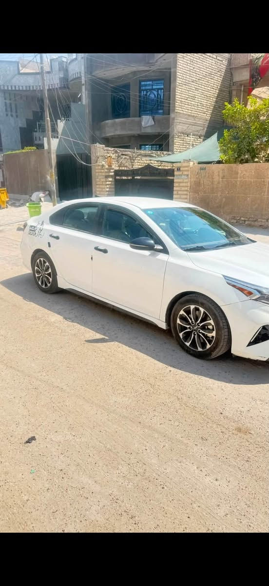 🔥 للبيع | كيا فورتي GT 2023 🔥

🤨معوقين 🤨

🚗 Kia Forte GT 2023
✅ محرك 1.6 تيربو الرياضي
✅ كير DCT (دبل كلتش)
✅ تشغيل عن بُعد + بصمة
✅ ليدات أمامية ثلاث عدسات
 قطعتين تبريد
رادرات جانبيه
توقف ذاتي
فول عدا الفتحه

تخم تاير جديد السياره جاهزه من كلشي✅✅ 

📍 الممشى: 24 الف ميل

📌 السيارة باسمي، معوقين .

ملاحظة بكل شفافية:
الحادث موضح بالصور، & مع اضافه الجاملغات الاماميه بيهن كلير من امريكا بدون حادث او فتح

💰 السعر: 123ورقة ()

📍 الموقع: بغداد – حي اور

📞 للتواصل:  ***********
