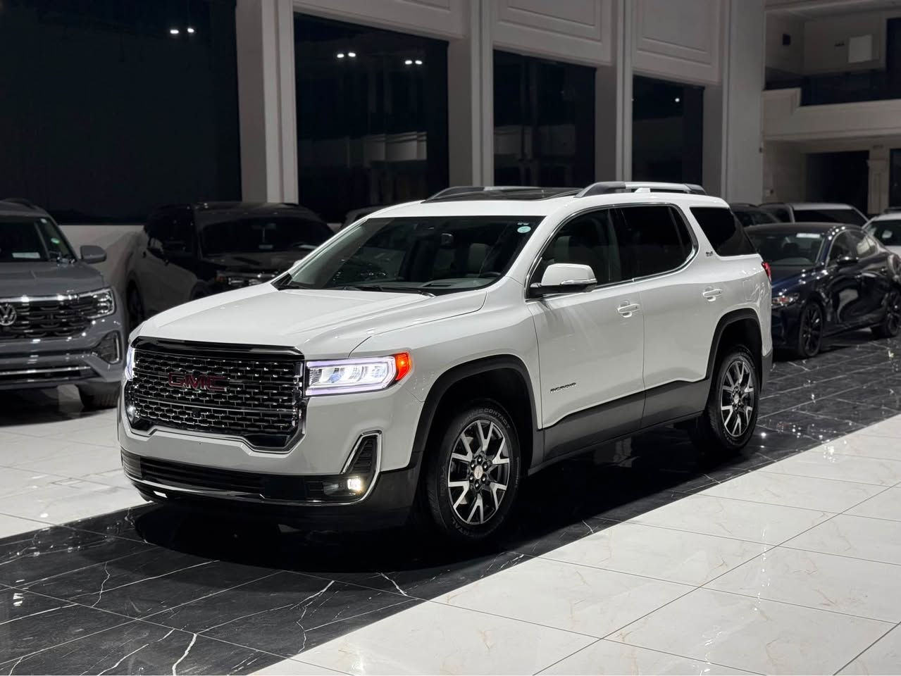 𝑮𝑴𝑪  𝑨𝑪𝑨𝑫𝑰𝑨   𝑺𝑳𝑻 2023
موديل  2023
مكينة V6
فول مواصفات دنلي
فتحتين سقف
ثلاجة
٧ راكب
بصمة
تشغيل عن بعد
رادار أمامي و خلفي وجانبي 
نظام كاميرا 360
داتا شو
كشن تبريد و تدفئة
ستيرن تدفئة
ستيرن شفت كهربائي
شحن ايفون واير ليس
صندوق شفت Auto
بريك بصمة Auto 
سيارة١ جاملغ صبغ 
مسافة 10,000 𝑴𝒊𝒍𝒆𝒔
سيارة موجود اربيل

رقم ☎️ 
***********
*********** - ***********
رقم شاصي

1𝑮𝑲𝑲𝑵𝑴𝑳58𝑷𝒁264978

#𝑨𝑪𝑨𝑫𝑰𝑨 #𝑮𝑴𝑪 أربيل, العراق

نص مكتوب في الصور:
- BASE ADDRESS CARS