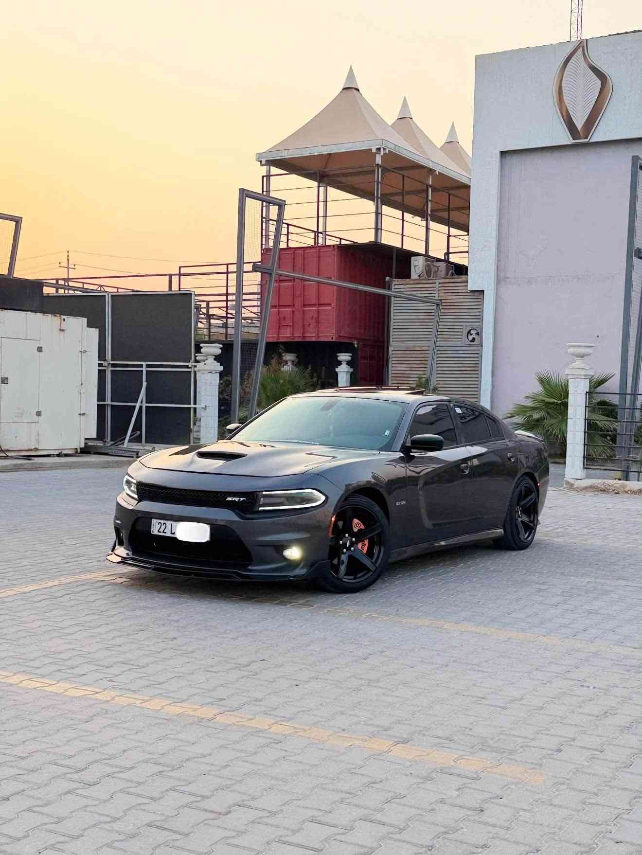 الهم صلي ع محمد وآل محمد دوج جارجر sxt بلص موديل 2021 أربيل مميز الضرر بنيدو ربع من الجانب الأيمن إرباك سليم عداد المسافه 80محرك ٦سلندر ٣٦٠٠ شاشه كبيره تاير جديد تبريد قطعتين ستيرن تدفئه ويل نجمه اصلي فتحه سقف تحديث بلاك دبل صالنصه رياضي  تشغيل عن بعد بصنع أبواب كشتات حضن ويل نجمه حجم 20 حساس اصلي بدون أرباك شراي يتصل مكاني نجف ***********

نص مكتوب في الصور:
- 22 L