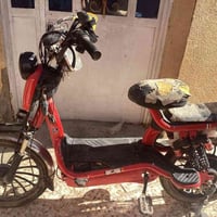 دراجه شحن • وايرات مكطوعه • بطاريات شغالة