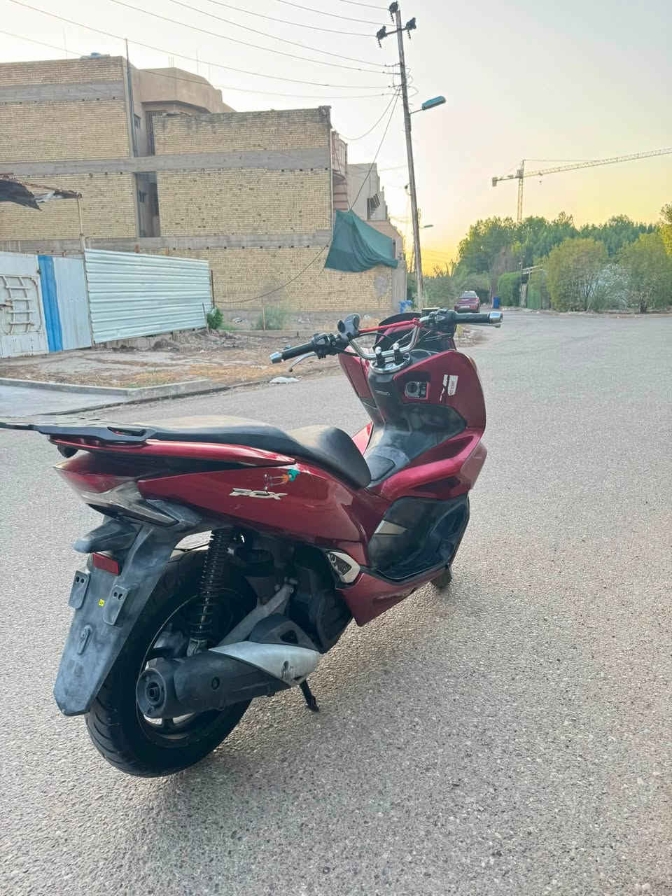 لسلام عليكم للبيع هوندا بيسي اكس جيل الثالث دراجة كلش حلوة وجديدة كلشي بيهة شغالة حساسات كلهة شغالة فول مواصفات بصمة مكينة كلش حلوة وجديدة شلعة ومعدل فول ماشية 34 الف اوراقهة كاملة السعر مليون  / و 800 وبيهة مجال العنوان بغداد البلديات. رقم ***********
