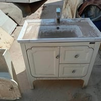 مغسله مرمر ديكور كلش حلوه مستخدمه كلش قليل اخذته ب250 اريده 150 وبيهه ...