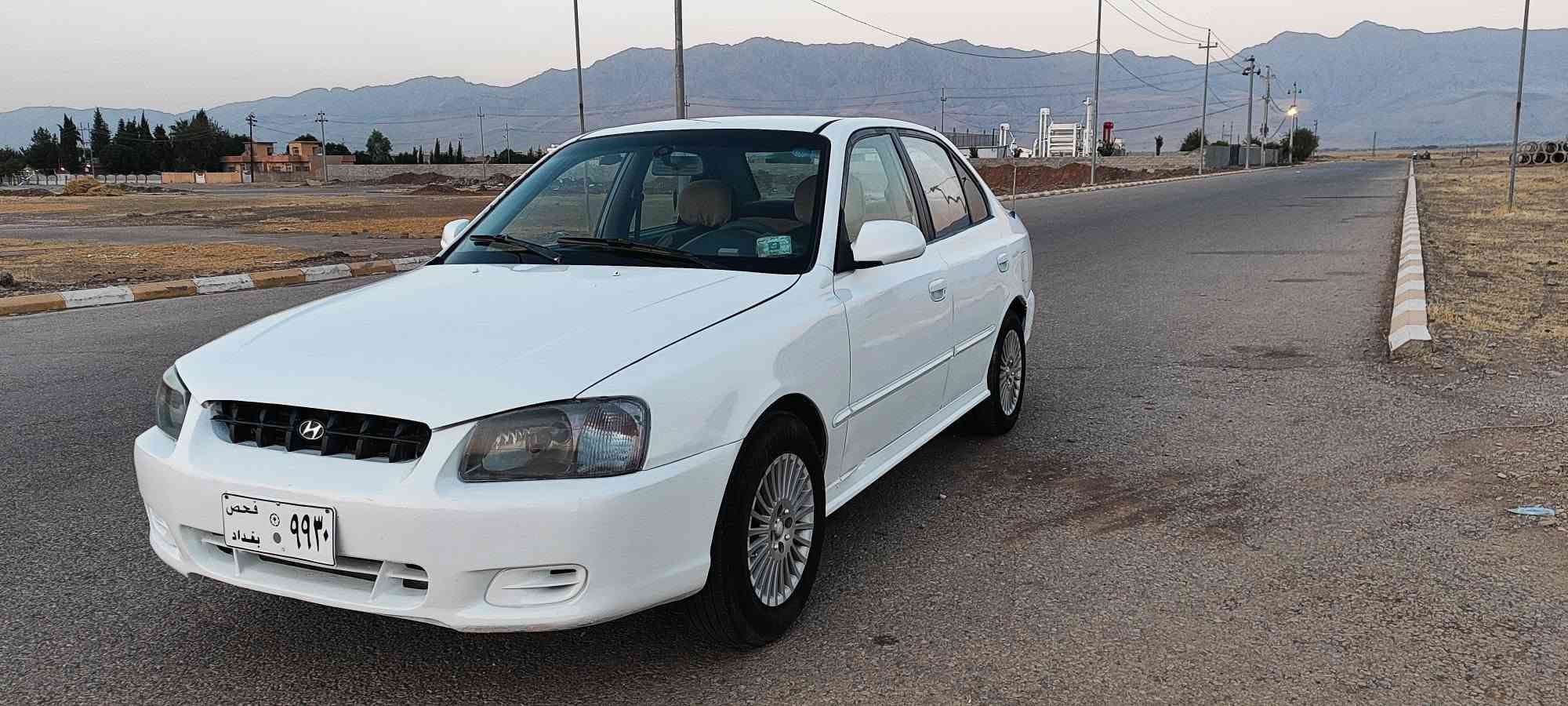 بةناوى خوا سلأو هؤندا اكسينت 2002 سةيارةكة 300 هةزار رؤشتووة ئارمي پلاستيكي سليماني بةشةرتي ئارموو ئةوةليات گيروو مةكينةي بةشةت تةبريت ساردوو گةرمي بةسةرت كامل كارةباي بةشةرت 4 تايةي تازةي لةسةرة تةقةو رةقةي نية ماشااللة نموونةية سعري 33 گةلأو كةمئ مةجال ***********

