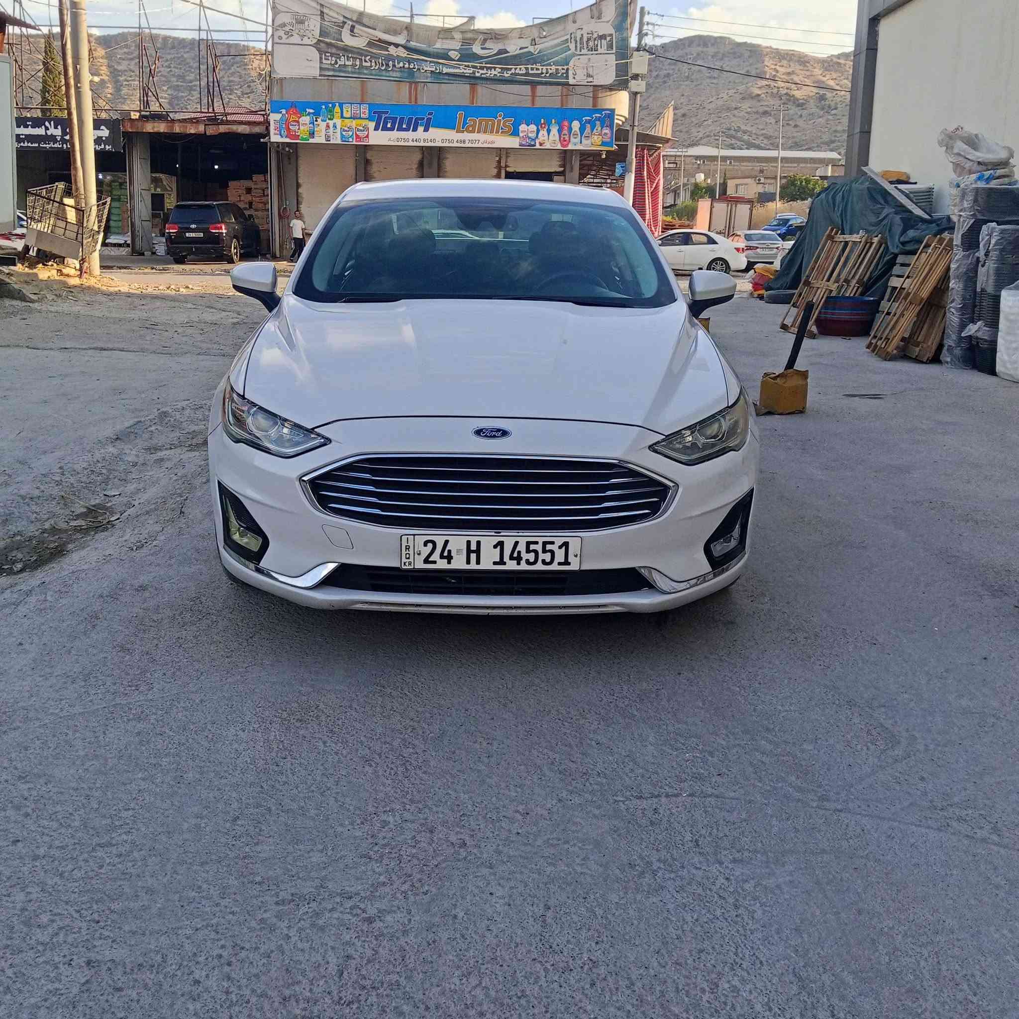 فورد فيوژن موديل ٢٠٢٠ محرك ١،٥ توربو
سياره وضع شريكه احلى من الصوره
سياره ماشيه فقط ٦٢ ألف ميل 
سياره 
گير ومحرك وتبريد بشرط 
سياره 
رقم وسنويه وهزه جديده 
رقم دهوك ورقم انگليزي
باسمنا تحويل اقل من ساعه
سياره 
قطعتين صبغ فقط 
جاملوغ و باب سايق صبغ بس
بدون دواخل بشرط 
يعني 
شواصي ولغود ودكم وايرباكات 
كلها وضع شريكه 
سياره 
فول فول مواصفات يعني Se
يعني 
كوشن كهربائ وهيتر ومساج 
شاشه وكاميره وحساسات
رادارات و بصمه تشغيل 
اكو هوايه مواصفات اخرى .. 
سياره
رقم شاصي موجوده مع صوره 
سياره
مكانها دهوك داخل دهوك وباسمنا
سعرها ١٠٧ ورقه ونزل ٦ أوراق كاميرا 
*********** واتس اب
