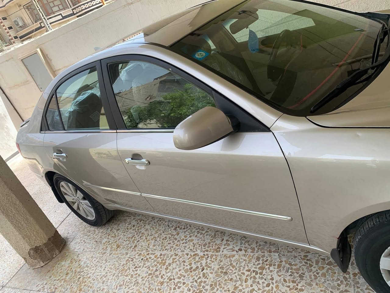 سوناتا موديل ٩ وارد فول مواصفات محرك ٢٤٠٠ رقم انبار بسمي تحويل مباشر مع منضومه غاز السياره مناقصه برغي السونار موجود مع الصور مكان السياره فلوجه والون  الي مرغوب بسوگ 115 وبيه مجال قليل وبلعافيه ع الي ياخذه هاتف ***********
