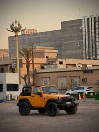 وبركاته  جيب رانكلر موديل 2012   وارد امريكي رقمها بغداد الرقم الجديد ...