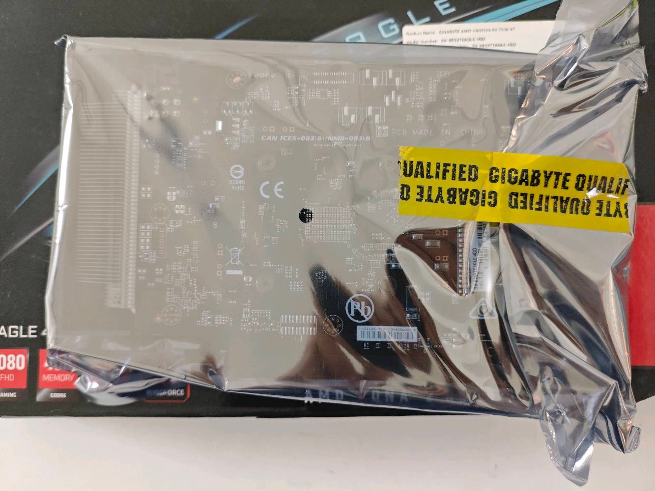 سلام عليكم
عندي كرت شاشة 6500 XT 4GB للبيع - جديد زيرو
من شركة Gigabyte
الكرت ما مفتوح ولا مستعمل نهائياً.
السعر: 200 الف و بيه مجال للشراي 
📍المكان: بغداد چكوك
ما عندي توصيل.
هذا الكرت شنو موديله بالضبط من گيغابايت؟ (مثلاً EAGLE / GAMING / OC) وإذا بيه أي كفالة أو فاتورة تگدر تذكرها؟: 
eagle
منو شاريه وشنو سبب البيع، وهل مفتوح بس للتأكد لو بعده مختوم 100% وما متجرب نهائياً؟: 
صاحبي انطاني اياه هديه بس ما فتحته و الكرت جديد ولا مفتوح 
متى تاريخ الشراء تقريباً، وهل عليه أي ملاحظات مثل انضغاط بالعلبة أو أي خدش/ضرر بالكارت نفسه؟: 
الكارتونه و الكرت سليمات و كل شيء ما بيهن 
تقبل الفحص قبل الشراء شلون؟ يعني ينفحص عندك بالمكان أو على جهازك؟: 
نعم. الفحص عند ابو مكتب حاسبات قريب من عندي و بكيف المشتري اذا يريد يفحص او لا
إذا أكو ناس من خارج بغداد، هل راح تبيع فقط استلام من چكوك لو ممكن تتفقون على مكان قريب داخل بغداد؟: 
للاسف اني ما اتعامل ب توصيل