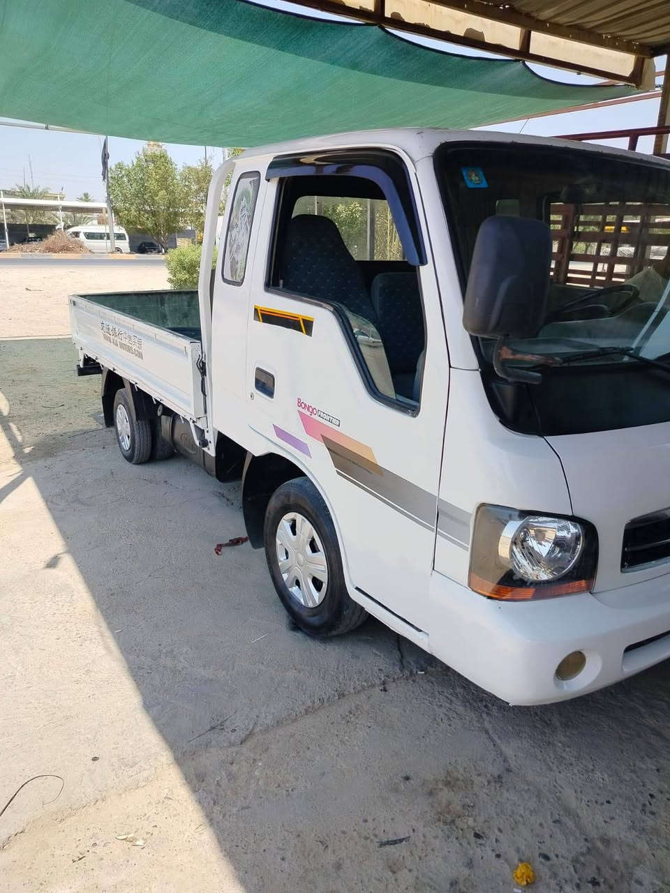 ام عيون
موديل 2000 .

الرقم ديالى الإنكليزي 

العنوان 📍 ديالى جديده الشط 

التواصل ☎️ ‏‪***********‬‏

***********
