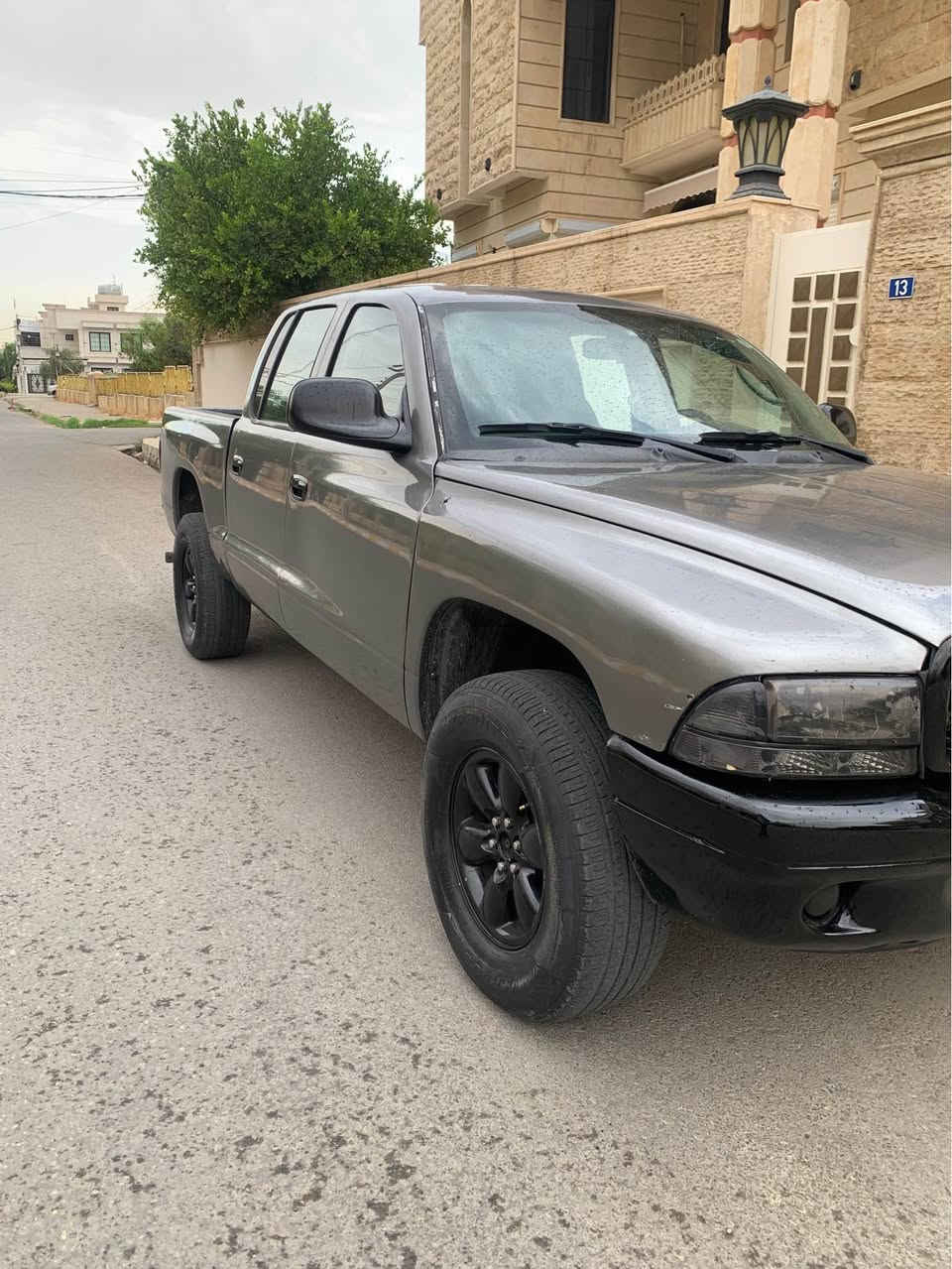 داكوتا ٢٠٠٤ • دبل توماتيك • ٦ سلندر