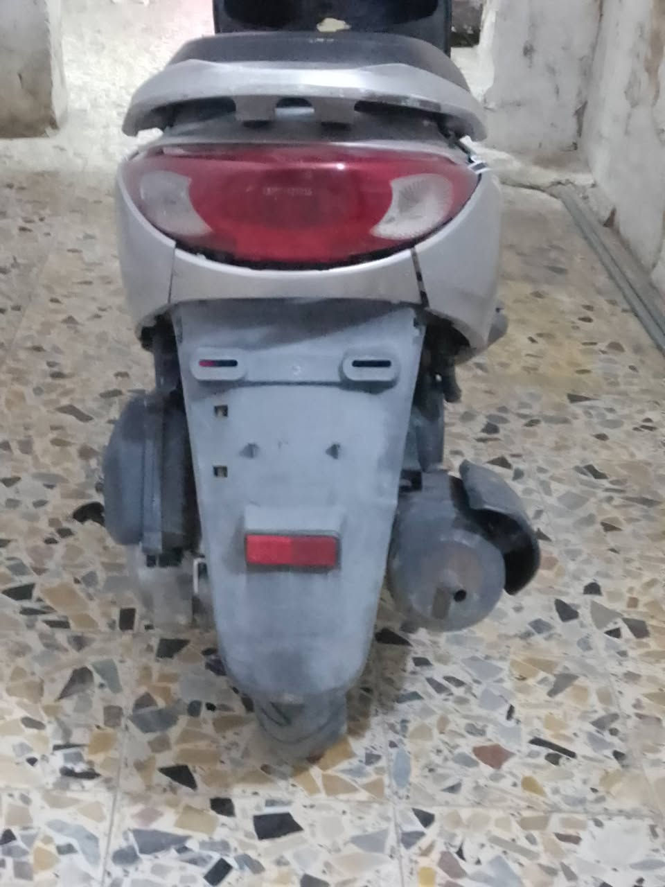 السعر 550 مكانه بغداد ***********
