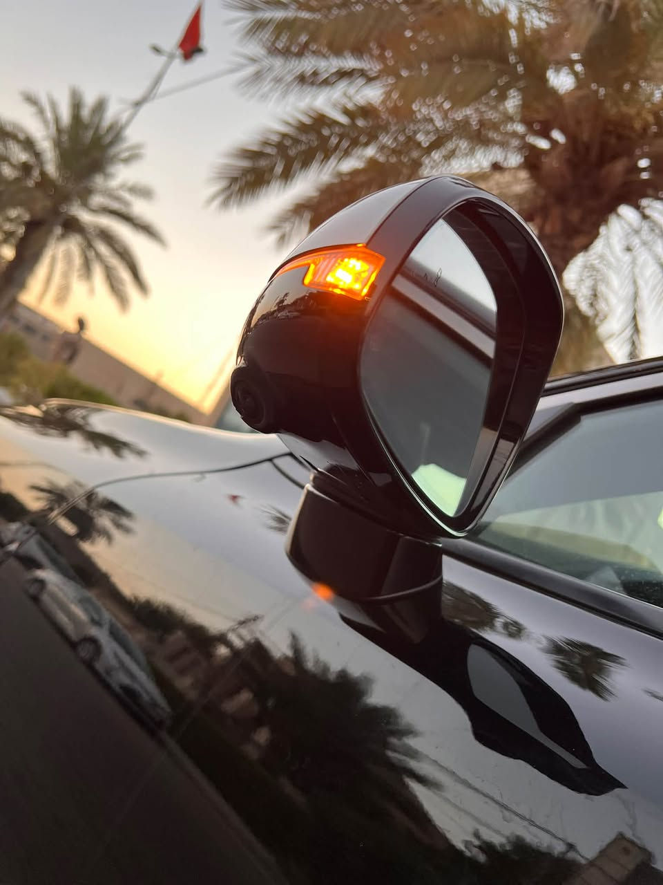 للبيع او مراوس

كيا ستنكر موديل 2023 محرك 3300 تون تيربو v6
فئه السياره GT2
 368 حصان و الگير 8 نمر
ويل ألمنيوم حجم 19 
بريكات Brembo
كليبرات Brembo لون أحمر
أبل كاربلي و اندرويد أوتو
كراسي 2 كهرباء + تبريد وتدفئه مقاعد 
بصمه + ترحيب مري 
فتحه سقف بانوراما 
حساسات امامي خلفي 
كامرات محيطية 
فتحة سقف 
رادار امامي + جانبي 
جنطه ذكيه كهرباء 
إنارة داخلية تحكم من الشاشة
مراية ذكية ليلية
نظام الصوت من شركة هارمن كاردون
مراقبة النقطة العمياء
مثبت سرعة ذكي
تحذير ومنع الاصطدام الأمامي
المحافظة على المسار
متابعة المسار
مراقبة انتباه السائق

حادث السياره بنيد مبدل واني مشتريله ربع امامي كامل يعني مال تفصيخ مازدات راديترات دعاميه كله تفصيخ وبيه ربع جاملغ بارد ايرباك سترين و تحت الستيرن رؤوس الشواصي معدلة .

صور الحادث اخر شي 

السعر : ١٨٥ ورقة

مكان السيارة : بغداد ، السيدية

للمراوس رقم بغداد فقط دزلي الصور على الواتساب
‏wa.me/9647768777300   واتساب

***********

نص مكتوب في الصور:
- 43074984