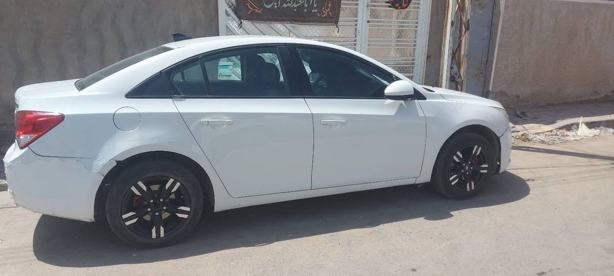 من رخصت مدير الكروب المحترم كروز مديل ١٢ خليجي محرك ١٨٠٠ تبريد ثلج تخم تاير جديد ويل كب ادامه كامله السونار بالمنشور سعر ٦٧ وبيها مجال السيارة رقم بغداد بسمي سنويه لحد ٣٠ مكاني بغداد الحسينية مال الراشديه ***********

نص مكتوب في الصور:
- سونار 3C لفحص السيارات
- اسم الزبون
- صلاح حاتم
- النوع
- شوفورليت
- رقم الزبون
- ي 86308
- تاريخ التقرير
- 2025 / 6 / 2
- لم يتم فحص البلاستك
- ملاحظة: المركز غير مسؤول عن نتائج الفحص بعد خروج السيارة منه.
- مفتح
- بارد
- صباغ
- رصعات+بارد اثر تحميل
- تخلي كافة المسؤولية
- بعد تسليم التقرير
- CCAR
- سونار
- جاملغ امام ايمن مفتوح+صبغ
- جاملغ خلف ايمن بارد
- دوسة ايمن صبغ
- جاملغ امام ايسر بارد
- باب السائق طخة
- جاملغ خلف ايسر بارد+جزء صبغ
- CRUZE LS
- ي ٨٦٣٠٨
- دعامية خلف صبغ
- بنيد بارد
- دعامية امام صبغ
- يوجد شخوط+رصعات+تكحيل في اجزاء السيارة
- لم يتم فحص براغي الابواب
- بغداد / ابي غريب / حي غواص / مجاور معرض العويد
- *********** - ***********